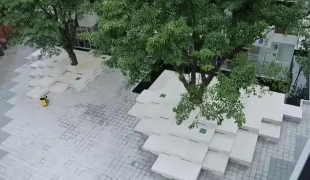 实用又美观的树池坐凳，你知道它是混凝土做的吗？